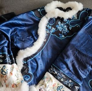 SOLD - Replica Antique "Reverse-Sleeve" Winter Qipao (仿古董衣倒大袖加厚旗袍)